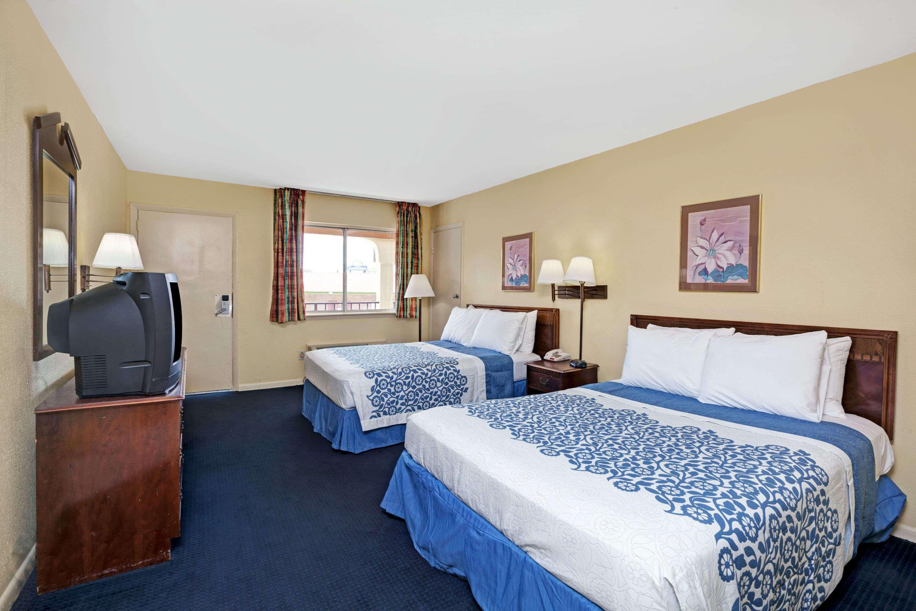 Days By Wyndham 2* Newport News